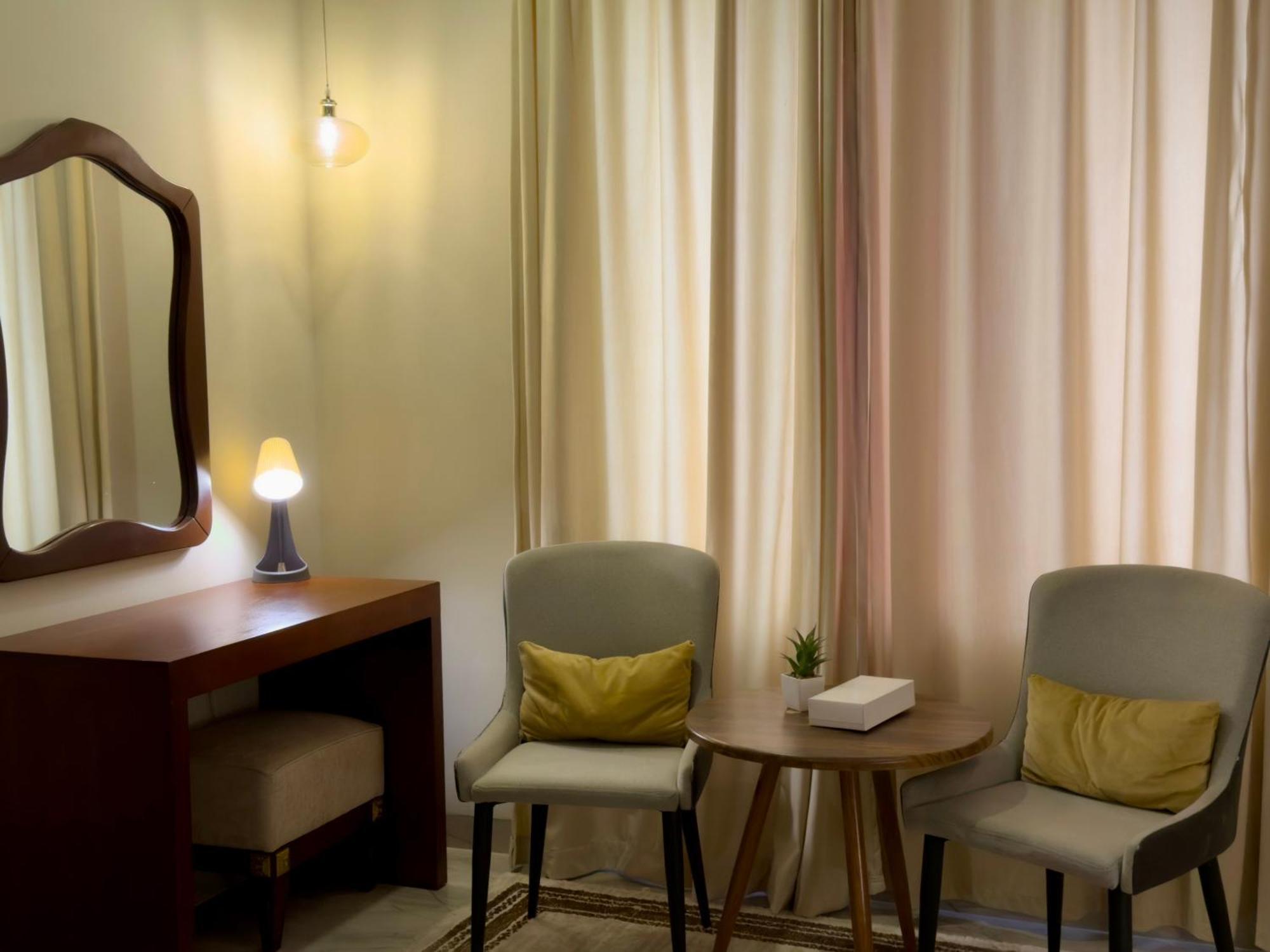 Daar Al Maqam Suites Apartments Salalah Luaran gambar